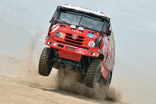 13_etapa_dakar_2013_ales_loprais_instaforex_loprais_team_jump2.j