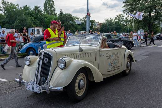 17. ŠKODA POPULAR Roadster, 1939, 1100 ccm - V. Krejsová E. Kr