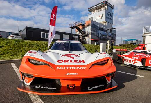 20230404_orlen_benzinaautodrom_mostjanik_motorsport_tiskova_konf