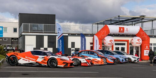 20230404_orlen_benzinaautodrom_mostjanik_motorsport_tiskova_konf