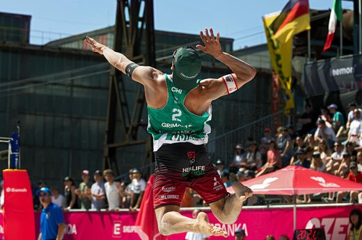 5_-_Na_podani_Esteban_Grimalt_(CHI).jpg