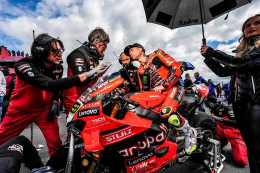 54757_r5_jdr_wsbk_ambience.jpg