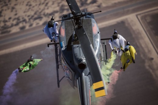 AC_US_RACE_BG_5052.jpg