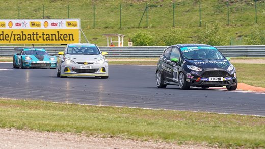 ADAC_GT_Masters_64.jpg