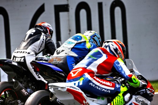 aDonington_ned_sbk_race2 213_tonemapped.jpg