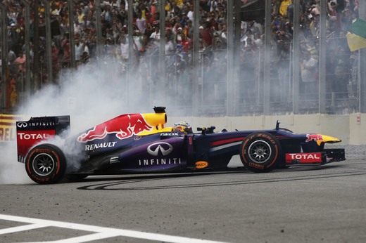 Bra_Sun_Vettel_200.jpg