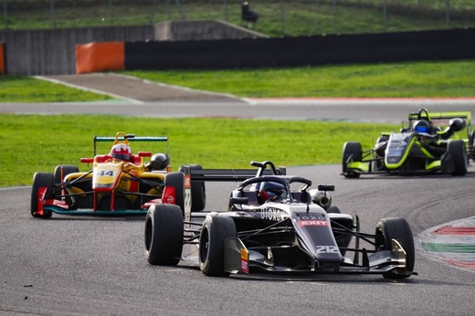 Brajnik vor Zeller-Mugello 2022.jpg