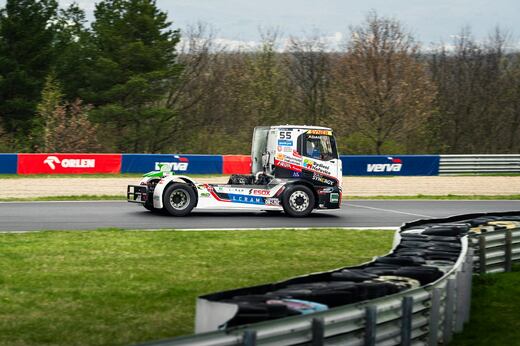 Buggyra_Autodrom Most_02.jpg