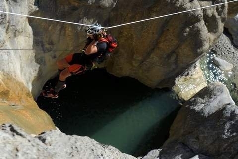canyoning