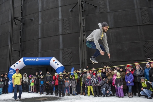 CCS2018_slackline.jpg