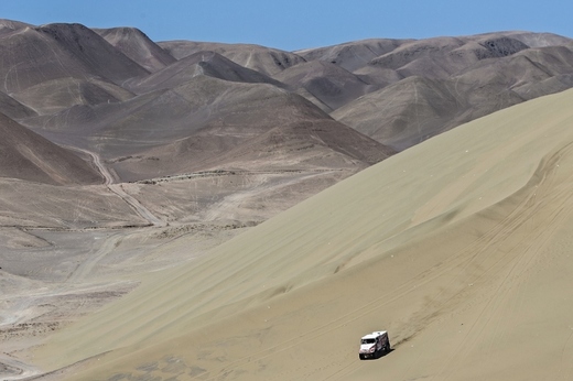 _CH11598_Dakar2014_14_1_Loprais_9etapa_fotoChytka.jpg