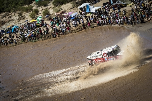 _CH19262_Dakar2014_10_1_Loprais_6etapa_fotoChytka.jpg