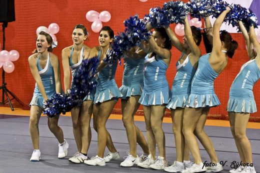 cheer_1219.jpg