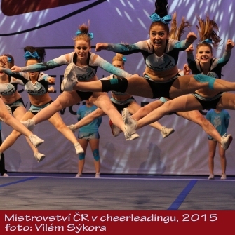 cheer15-1.jpg