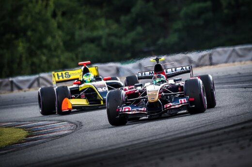 Double victories for Gerstl (front) and Schlegelmilch (behind) -