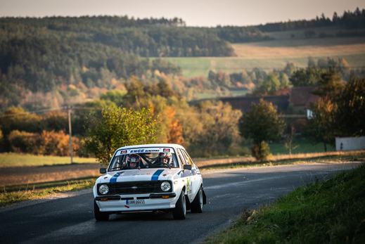 escort3.jpg