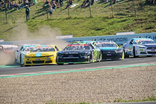 EuroNASCAR_Most_22_10.jpg