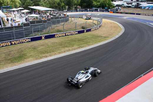 F1Buda26kle-08.jpg