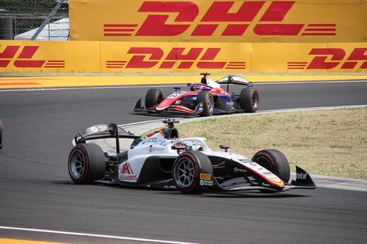 F2Buda26kle-03.jpg