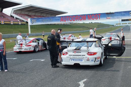 FIA_zone_CE_2013_400.jpg