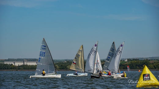 FIK04850.jpg