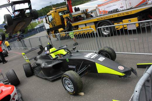 FS-F4-04.jpg