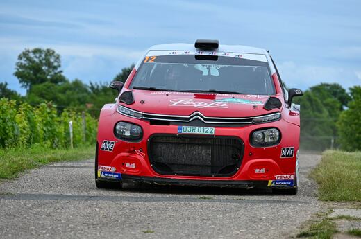 H08.jpg