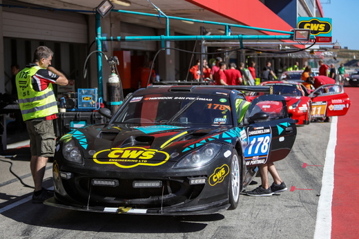 Impression pitlane_800pix.JPG