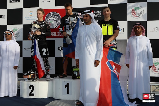 jetsurf_Abu_Dhabi2.jpg