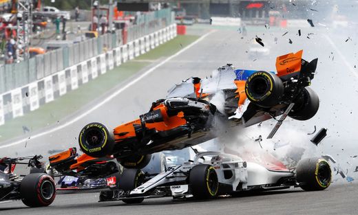 Jiří Křenek - Rozloučení Fernanda Alonsa s Formulí jedna.j