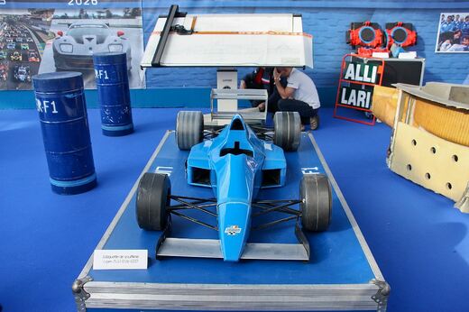 L-11.jpg