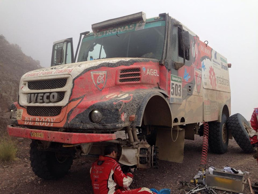 Loprais_Dakar_lozisko2.jpg
