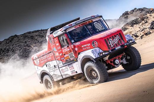 Loprais_Dakar20-25.jpg