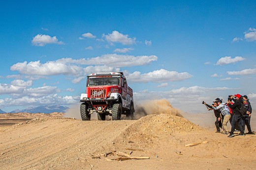 Loprais_Dakar20-3.jpg