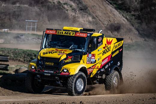 LR-0414100646-MMPHOTO1.jpg