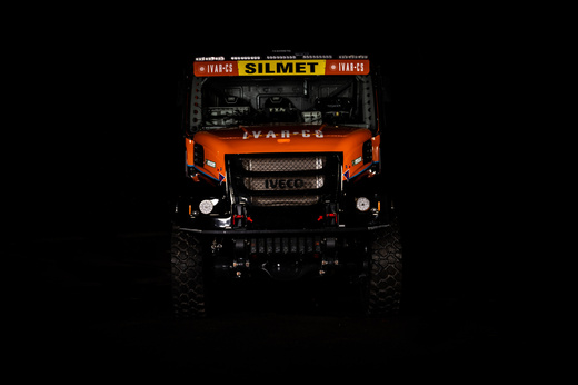 LR-1109072609-MMPHOTO2.jpg
