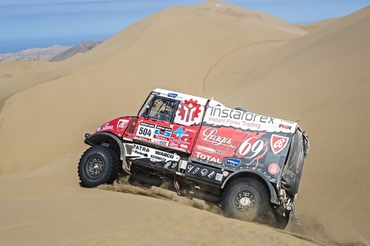 MCH29801_Dakar2014_15_1_Loprais_10etapa_fotoChytka.jpg