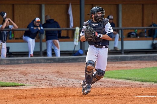 Michael Vykoukal jako catcher (chytač).jpg