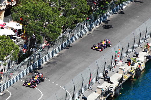 mon_sun_Vettel_and_Webber_181.JPG