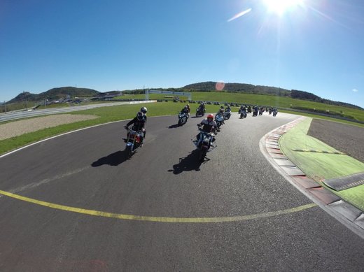 motoshow 3.jpg