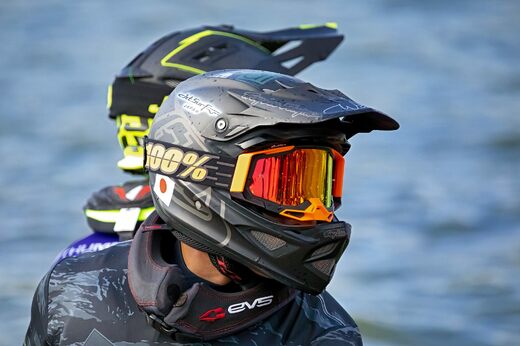 Motosurfy_v_Jedovnicich_-_8.jpg