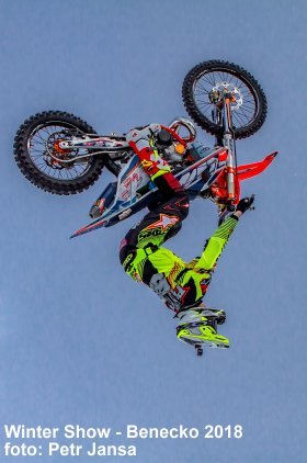 PJ_WShoe18.jpg