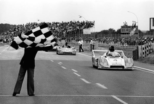 porsche 3.jpg
