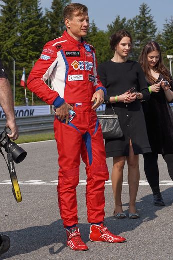 Scuderia_Praha_racing_with_Ferrari_3.jpg