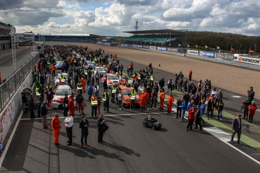 Start grid_800pix.JPG