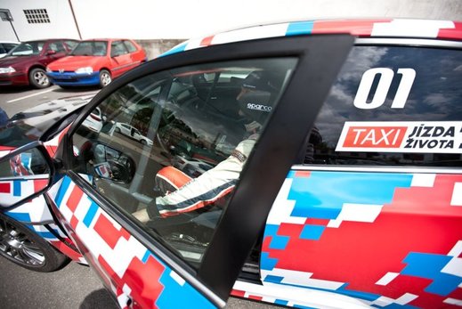 taxijízda 1.jpg