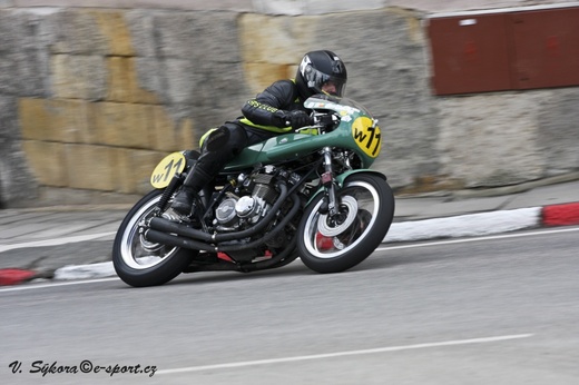 TT12_0513.jpg