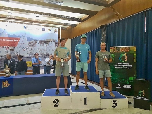 viktor-kanary-1.jpg