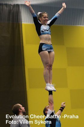 VS_Cheer16.jpg