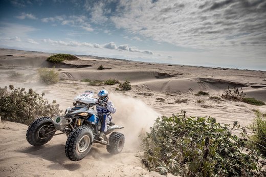Yamaha_Dakar_2.jpg